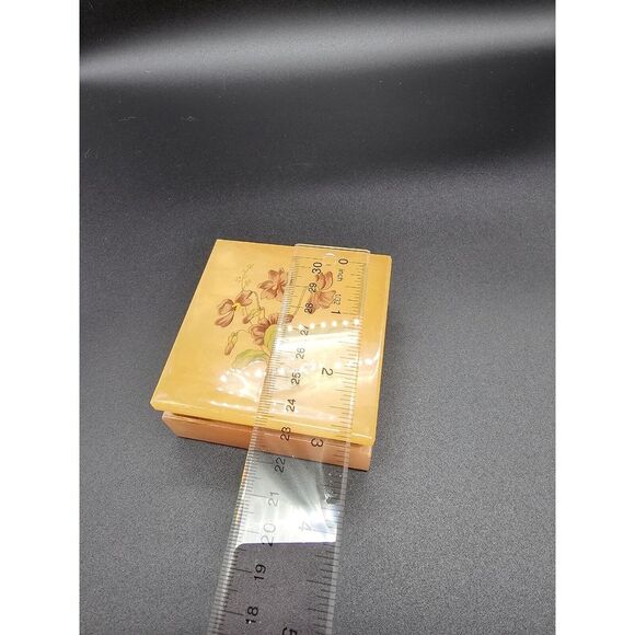 Lefton Alabaster‎ And Gold Rim Trinket Box Made In Italy - Picture 7 of 10